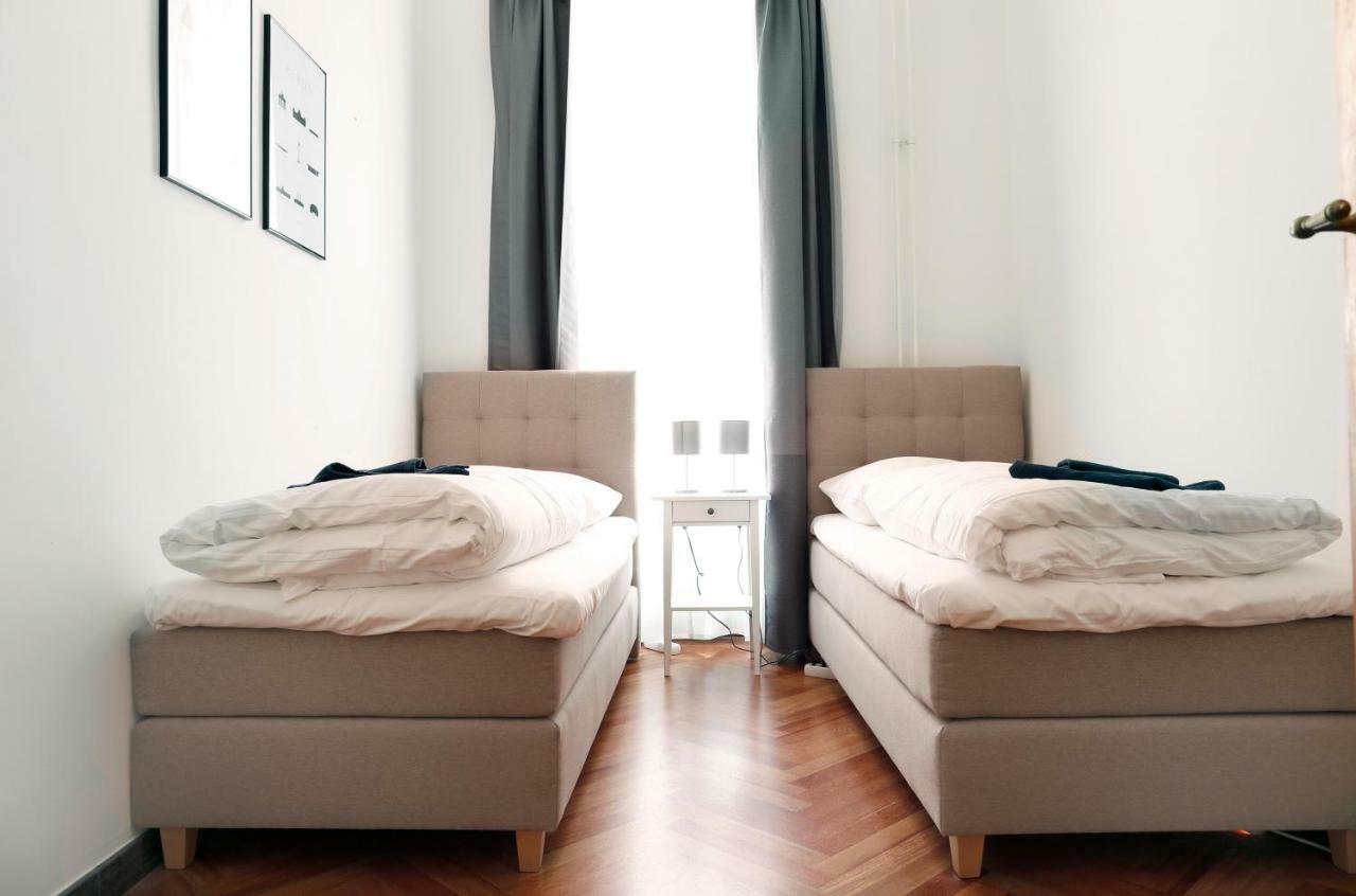 Katz By Rockchair Apartments L Superhost Status L 3 Bedrooms Boxspringbeds 2 Bathrooms In City Center - Cozy Family & Business Flair Welcomes You! Берлин Екстериор снимка